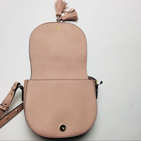 Victoria's Secret Crossbody Bag–Blush Pink & Gold Studs -Tassel -Ltd Edition NWT - Picture 6 of 8